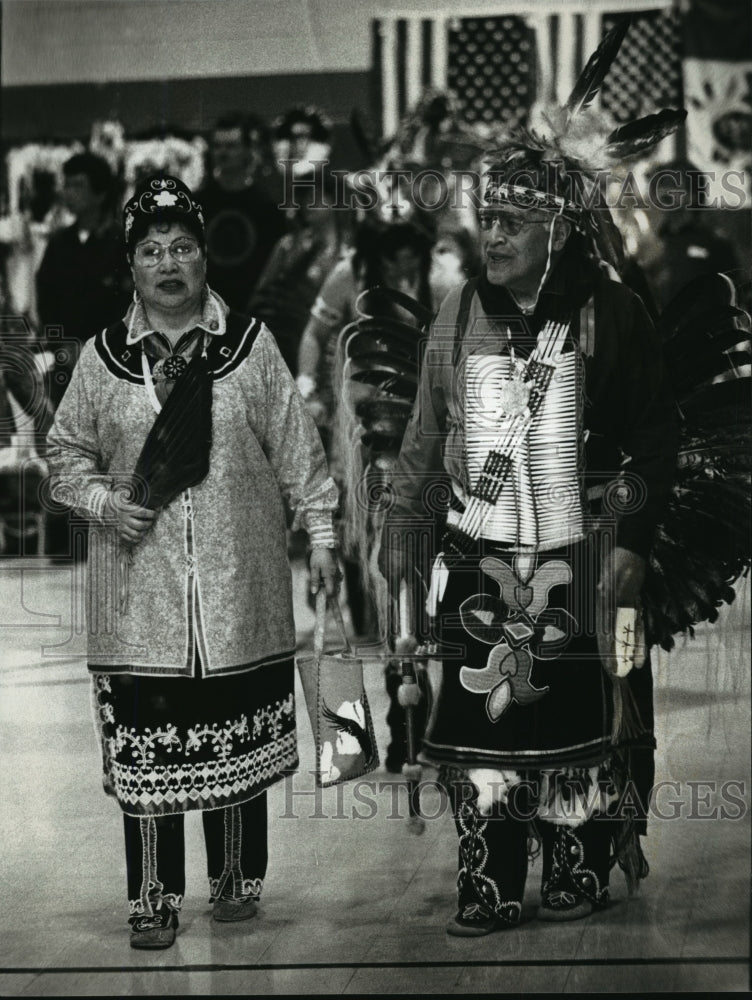 1994 Press Photo Huston Wheelock &amp; Opal Skenandore of the Oneida tribe- Historic Images