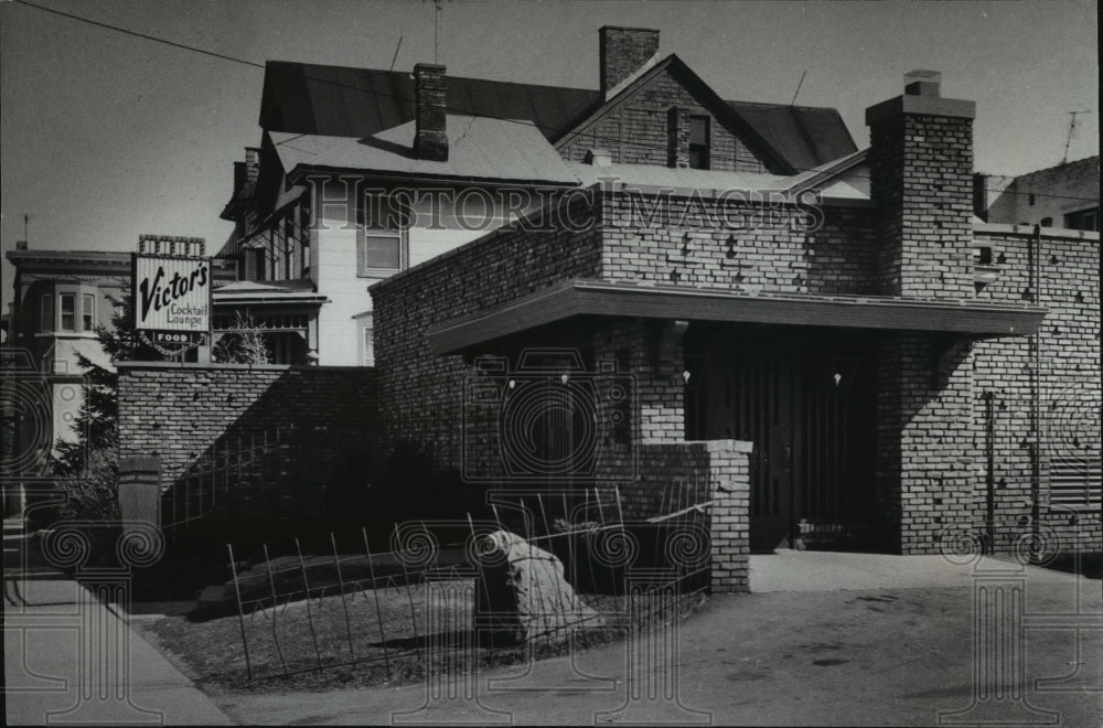 1976 Press Photo Victor's at 1230 N Van Buren St - mja11568