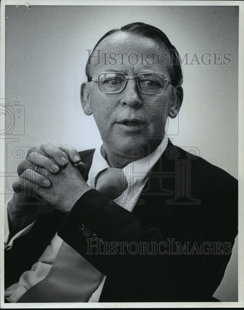 1975 Press Photo Robert E. Baldwin, UW chairwoman of the economic department- Historic Images