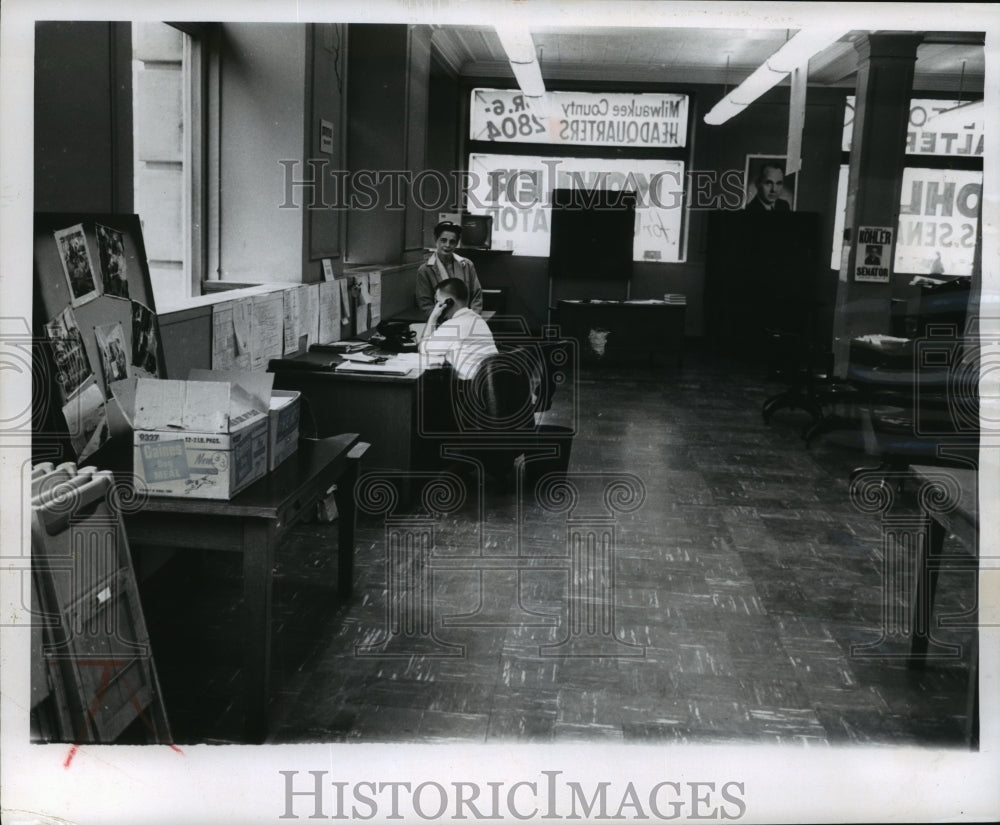 1957 Press Photo The bury telephone activity in a union headquarters  - Historic Images