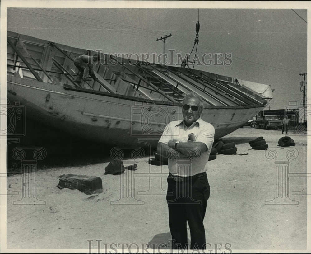 1983 Press Photo T Dale Vinette, founder & president of TD Vinette Co