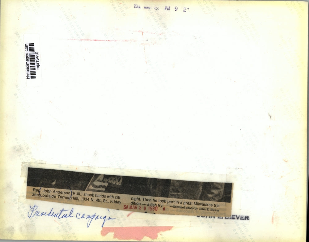 1980 Press Photo Rep John Anderson campaigning in Turner Hall - mja13410