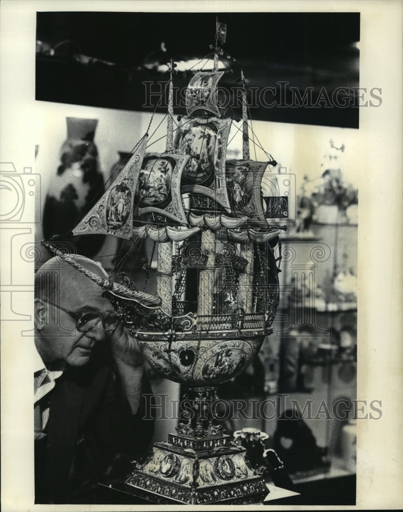 1985 Press Photo Viennese enamel on silver galleon worth $150,000- Historic Images