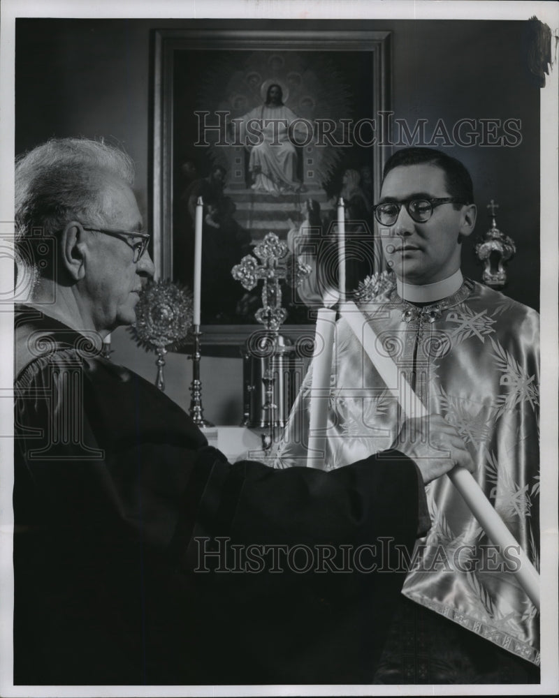 1955 Press Photo Rev EN Vergis, pastor of Annunciation church - mja13886- Historic Images