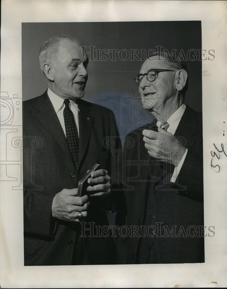 1961 Press Photo W.D. Kyle and R.G. Wheaton- Historic Images