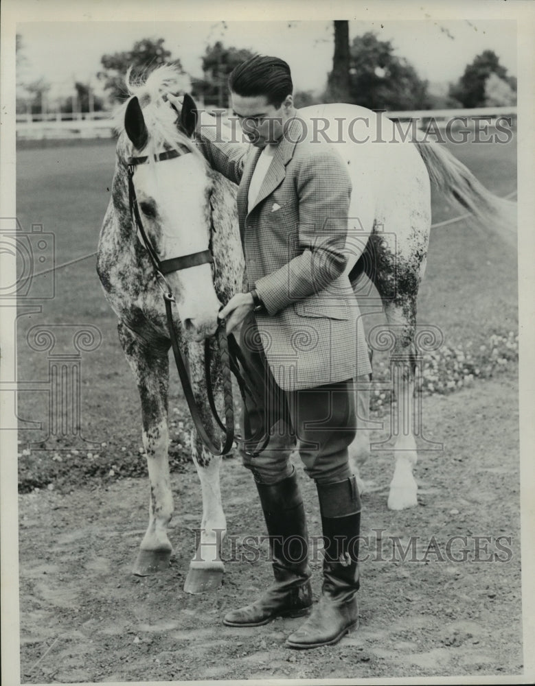 1938 Press Photo James Kieckhefer- Historic Images