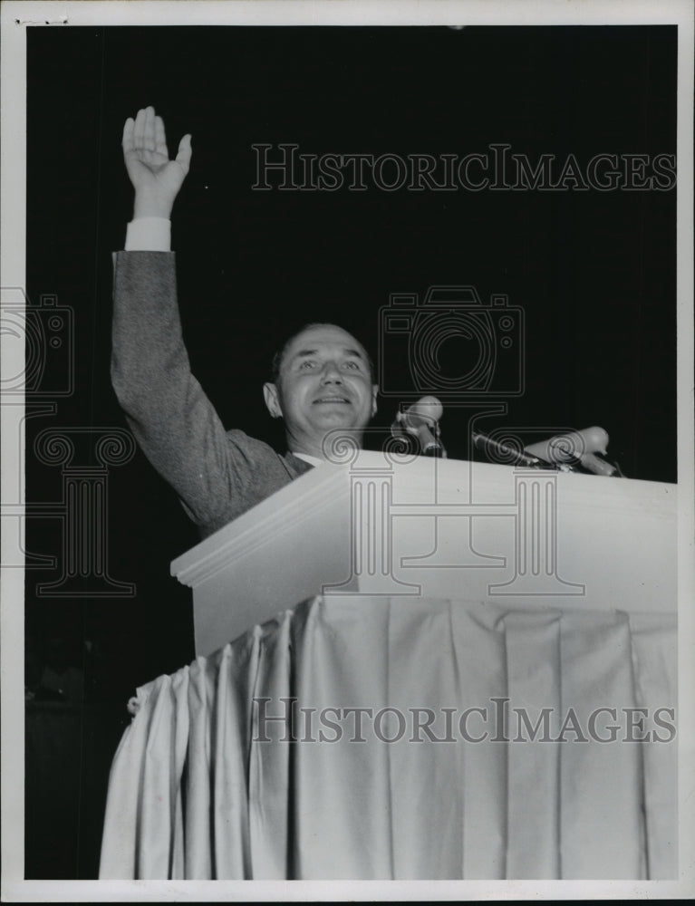 1952 Press Photo Gov Walter Kohler in Milwaukee- Historic Images