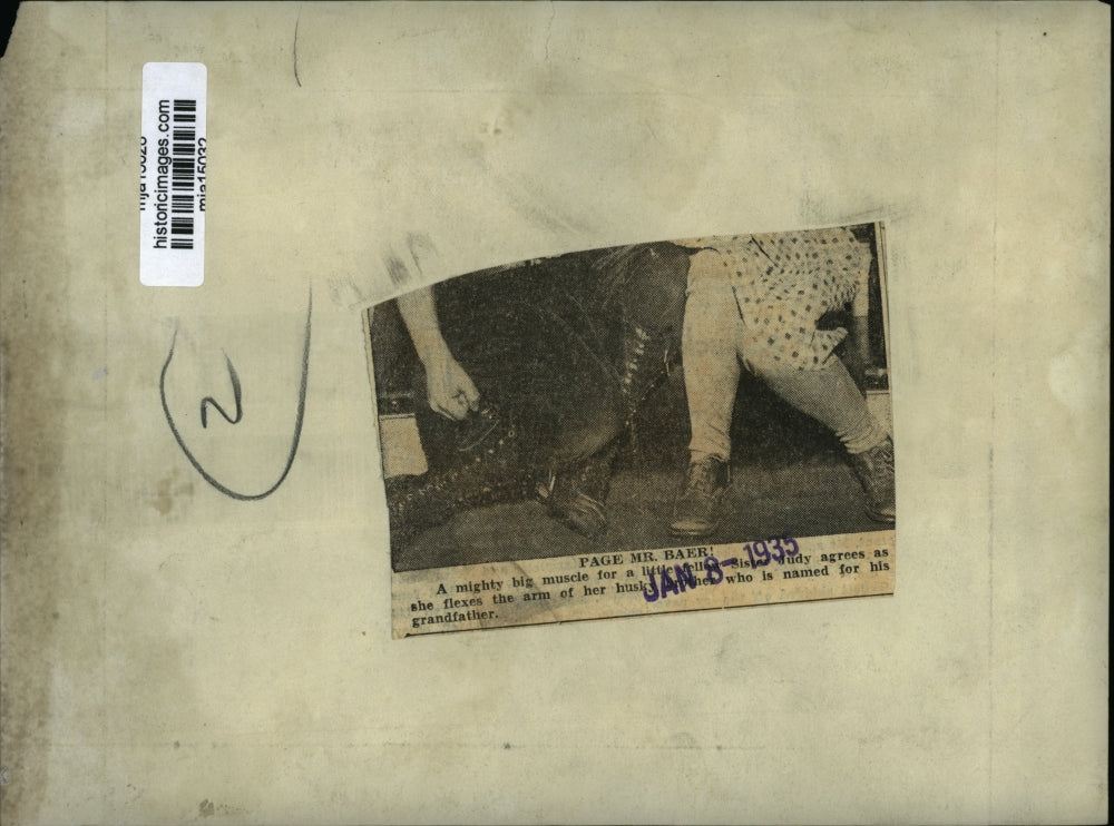 1935 Press Photo Little sister Judy and his brother - mja15032