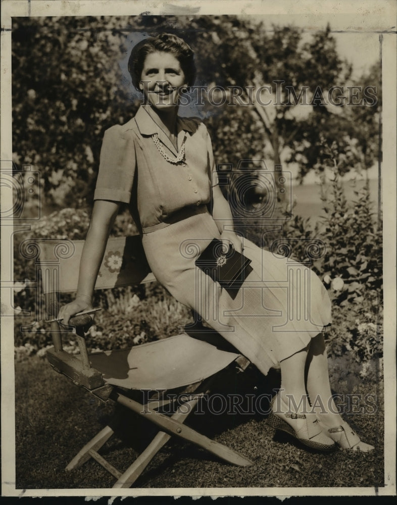 1941 Press Photo Mrs. Monte Huebsch- Historic Images