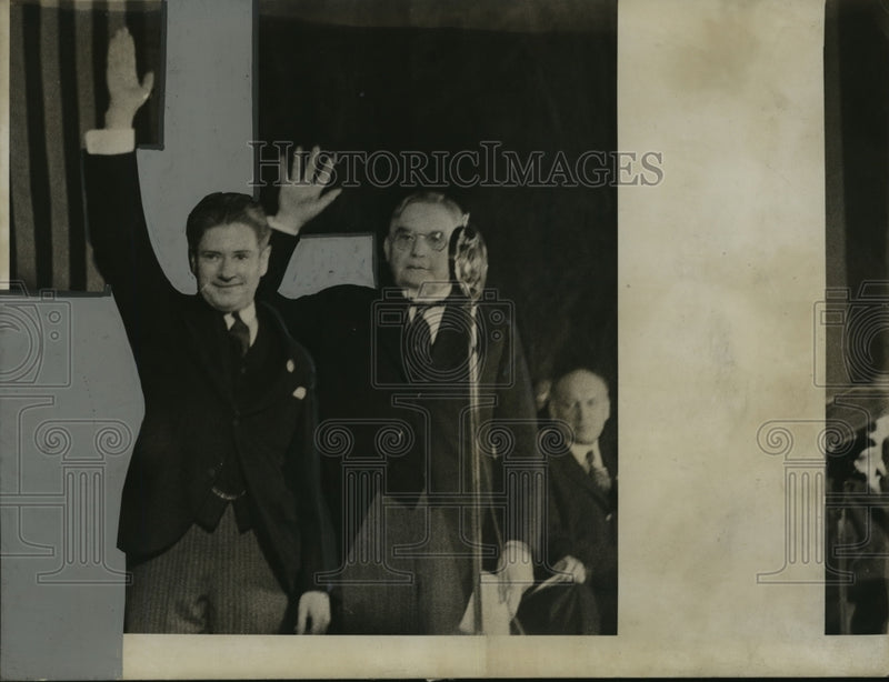 Load image into Gallery viewer, 1935 Press Photo Chief Justice Marvin B. Rosenberry and Philip F. La Follette
