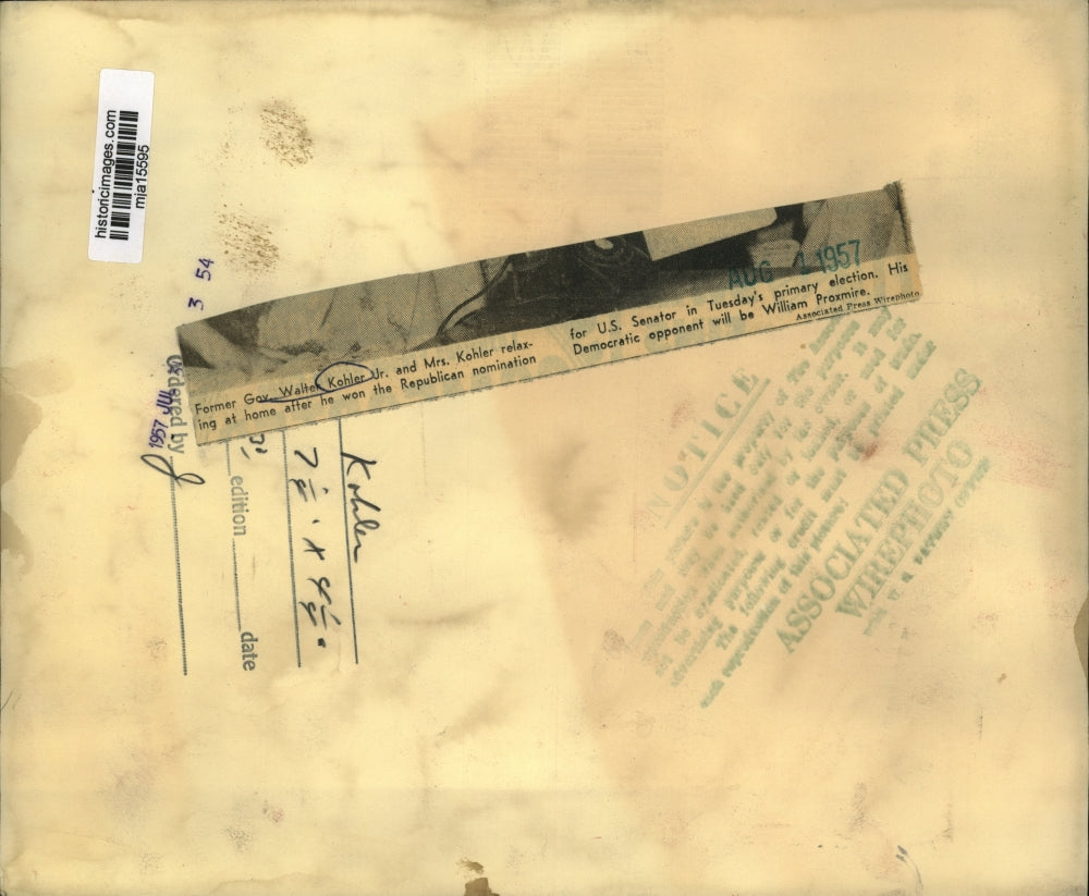 1957 Press Photo Wisconsin ex-Gov. & Mrs. Walter Kohler examine election returns