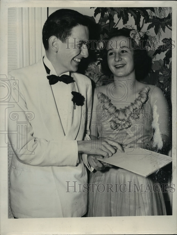 1937 Press Photo James Magin and Hannah Seeger- Historic Images