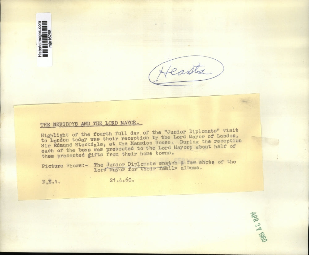 1960 Press Photo Junior Diplomats received by the Lord Mayor of London