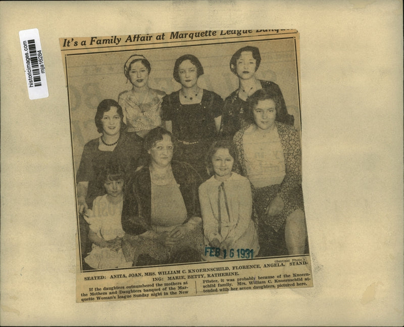 Load image into Gallery viewer, 1931 Press Photo Mrs. WC Knoernschild &amp; daughters at Mothers &amp; Daughters banquet
