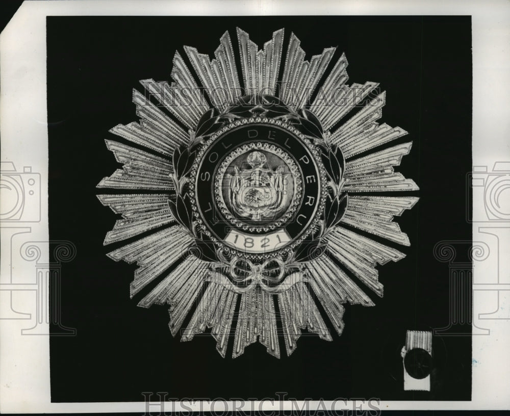 1950 Press Photo Order of the Sun award for William Randolph Hearst, Sr.