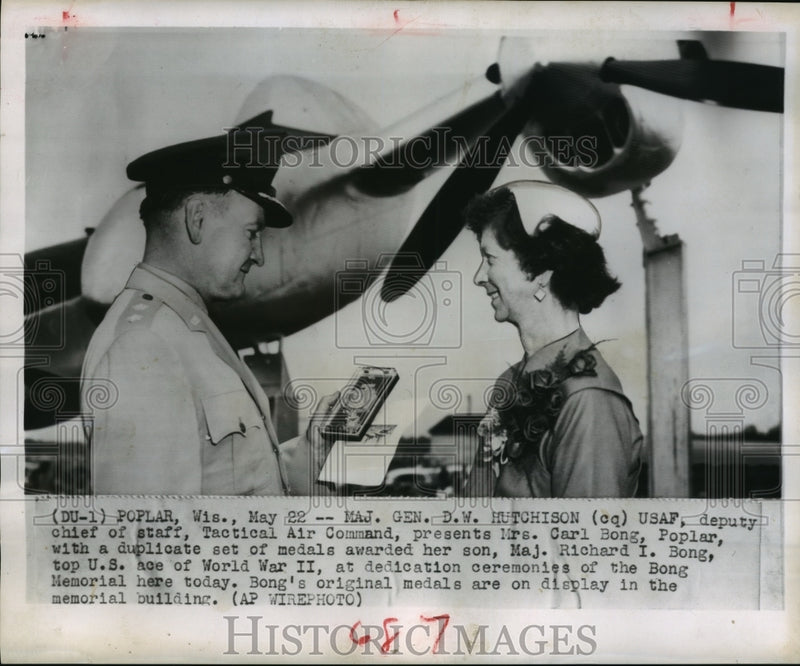 Load image into Gallery viewer, 1970 Press Photo Maj Gen DW Hutchison, USAF, deputy Chief of Staff, Tactical Air
