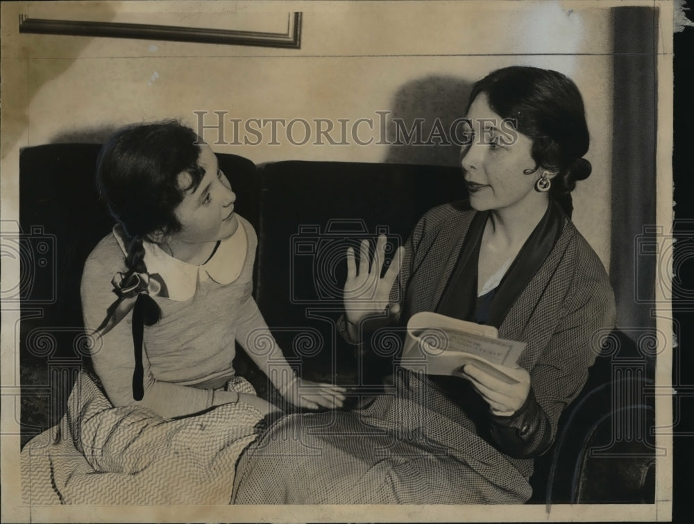 1934 Press Photo Susie Barbour coached by her mother Mrs Raleigh Barbour