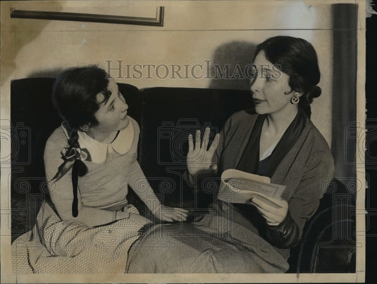 1934 Press Photo Susie Barbour coached by her mother Mrs Raleigh Barbour