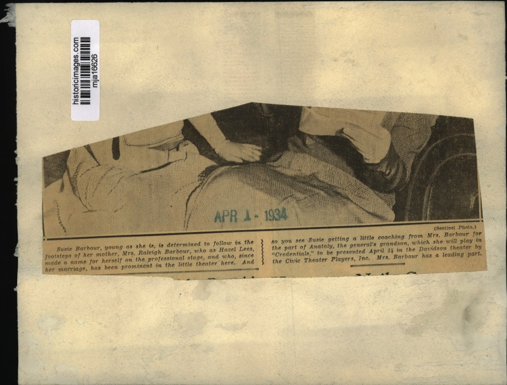 1934 Press Photo Susie Barbour coached by her mother Mrs Raleigh Barbour