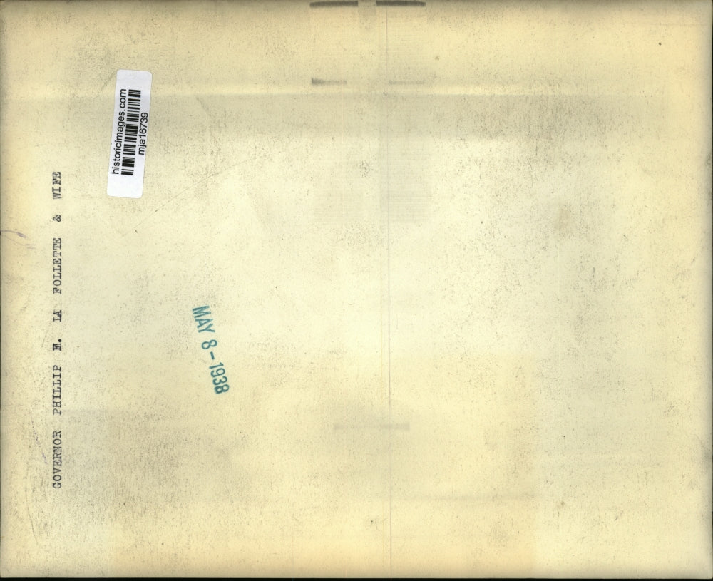 1938 Press Photo Gov Phillip LaFollette & wife - mja16739