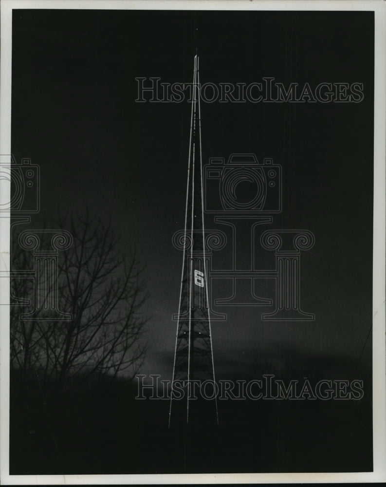 1973 Press Photo Channel 6 TV Tower, Estabrook Park- Historic Images