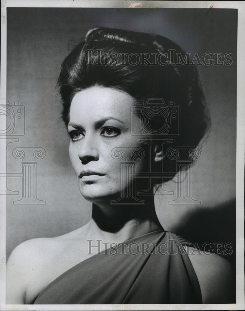 1966 Press Photo Lorinne Vozoff, Milwaukee Repertory Theater Anatole - mja17280
