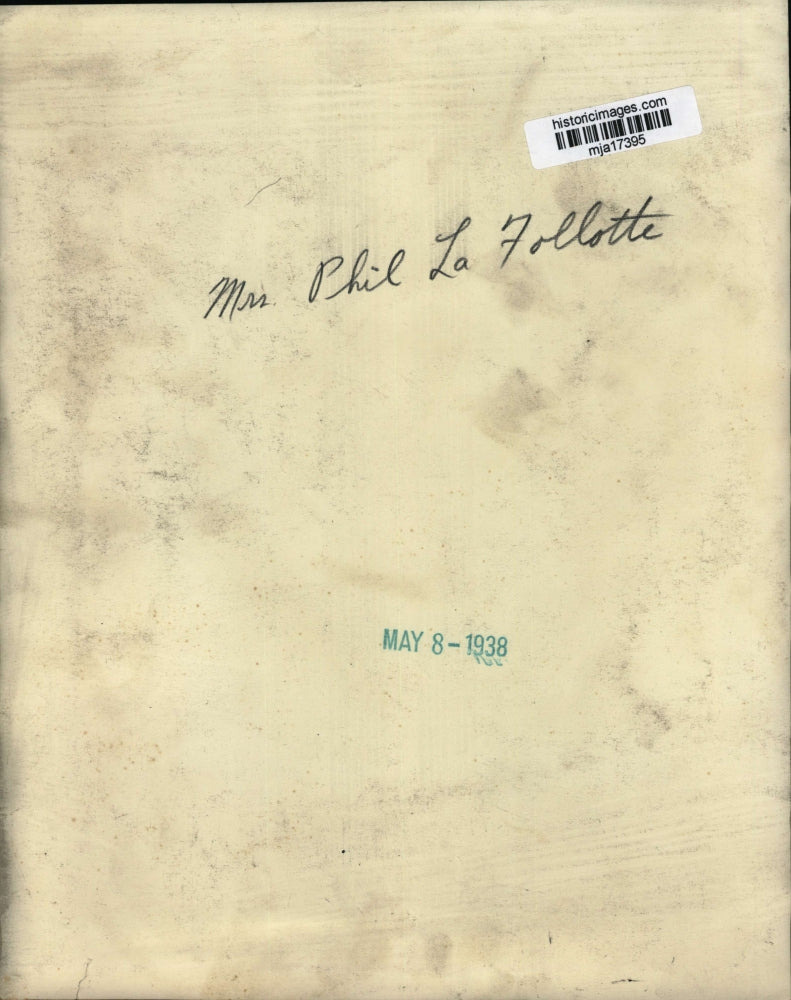 1938 Press Photo Mrs Phil LaFollette speaking at a dinner party - mja17395