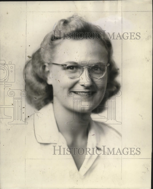 1943 Press Photo Miss Janet Geist, will be wed to Lawrence Bugni - mja17439- Historic Images