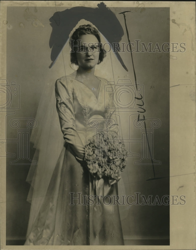 1943 Press Photo Miss Janet Geist, now Mrs. Lawrence Bugni - mja17440- Historic Images