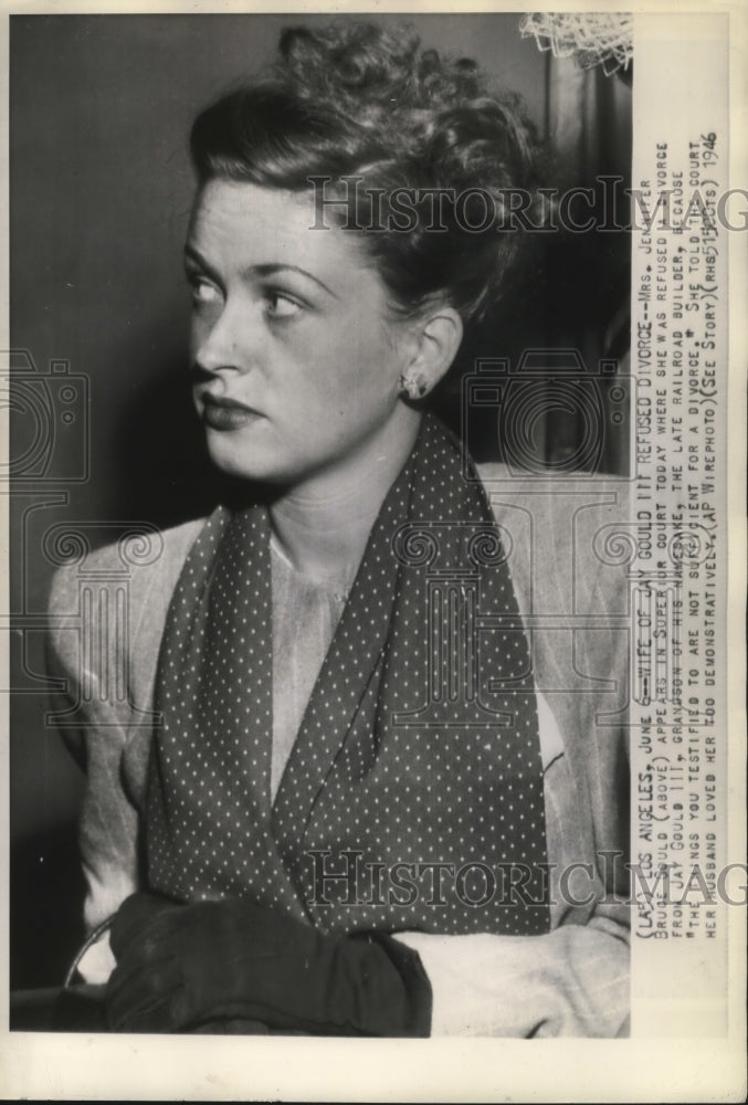 1946 Press Photo Mrs Jennifer Bruce Gould appears in Superior Court- Divorce- Historic Images