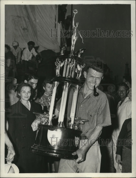 1941 Press Photo Herb Rimlinger won in Hearst Perpetual Gold Trophy regatta- Historic Images