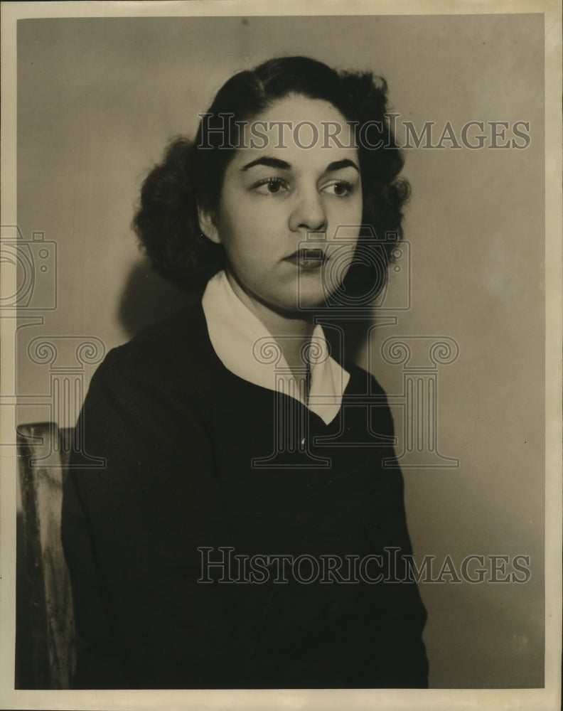 1940 Press Photo Dorothy Oeflein engaged to Edward James Hackett - Historic Images