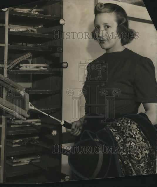 1935 Press Photo Mrs. J. Carleton MacNeil- Historic Images