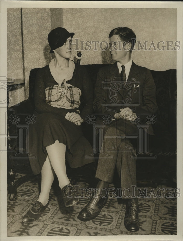 1932 Press Photo Mr. and Mrs. Philip LaFollette - mja18136- Historic Images