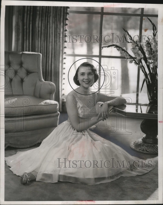 1957 Press Photo Miss Mary Werner Engaged - mja18250