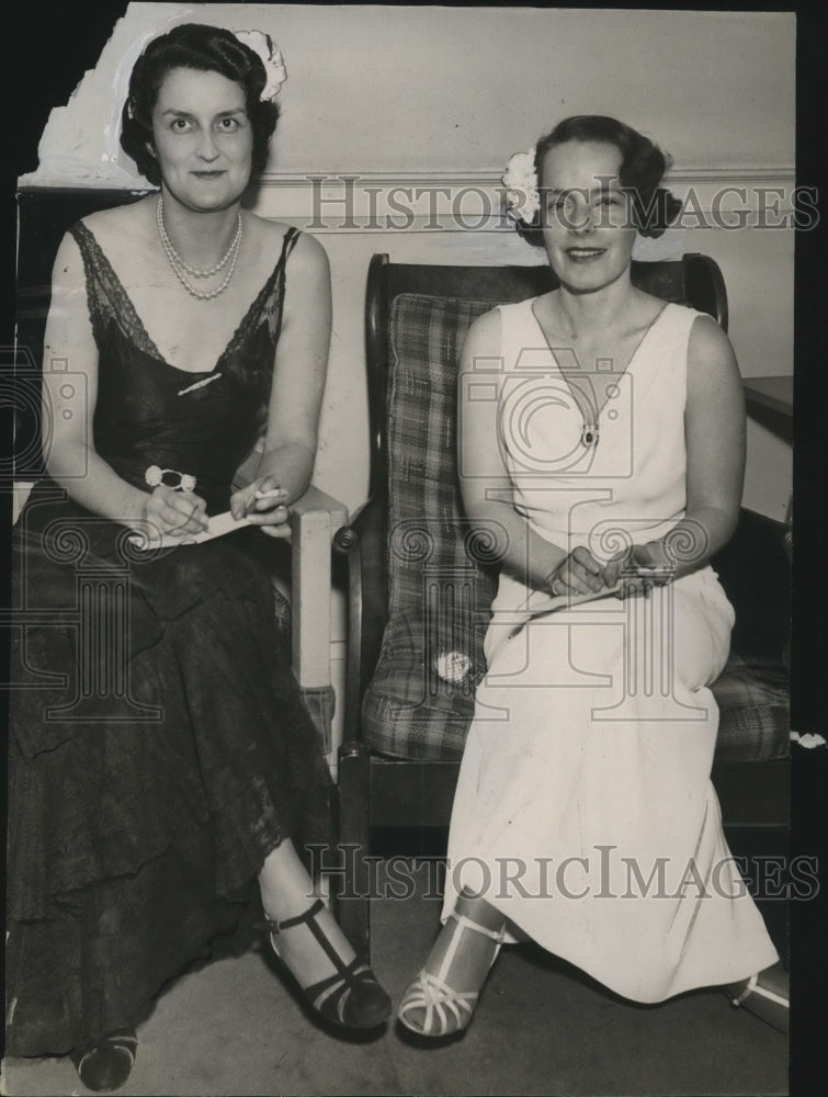 1936 Press Photo Mrs. Karl Maier Jr. &amp; Mrs. Arthur Spence at pre-holiday party- Historic Images