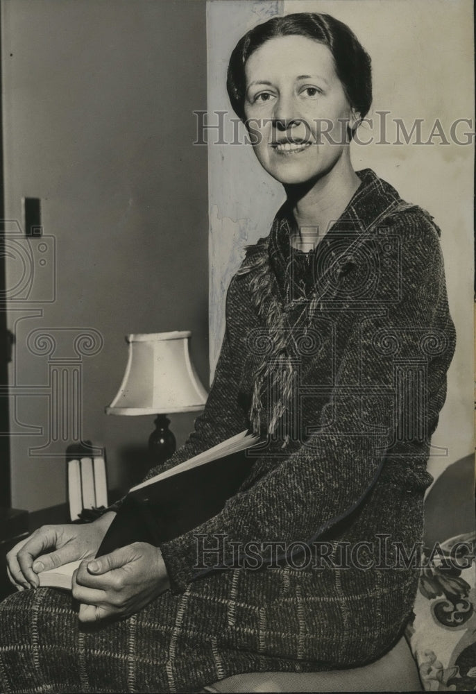1934 Press Photo Mrs. Fred T. Coup - mja18383