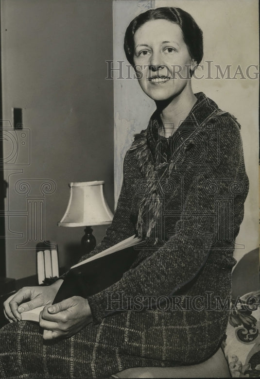 1934 Press Photo Mrs. Fred T. Coup - mja18383