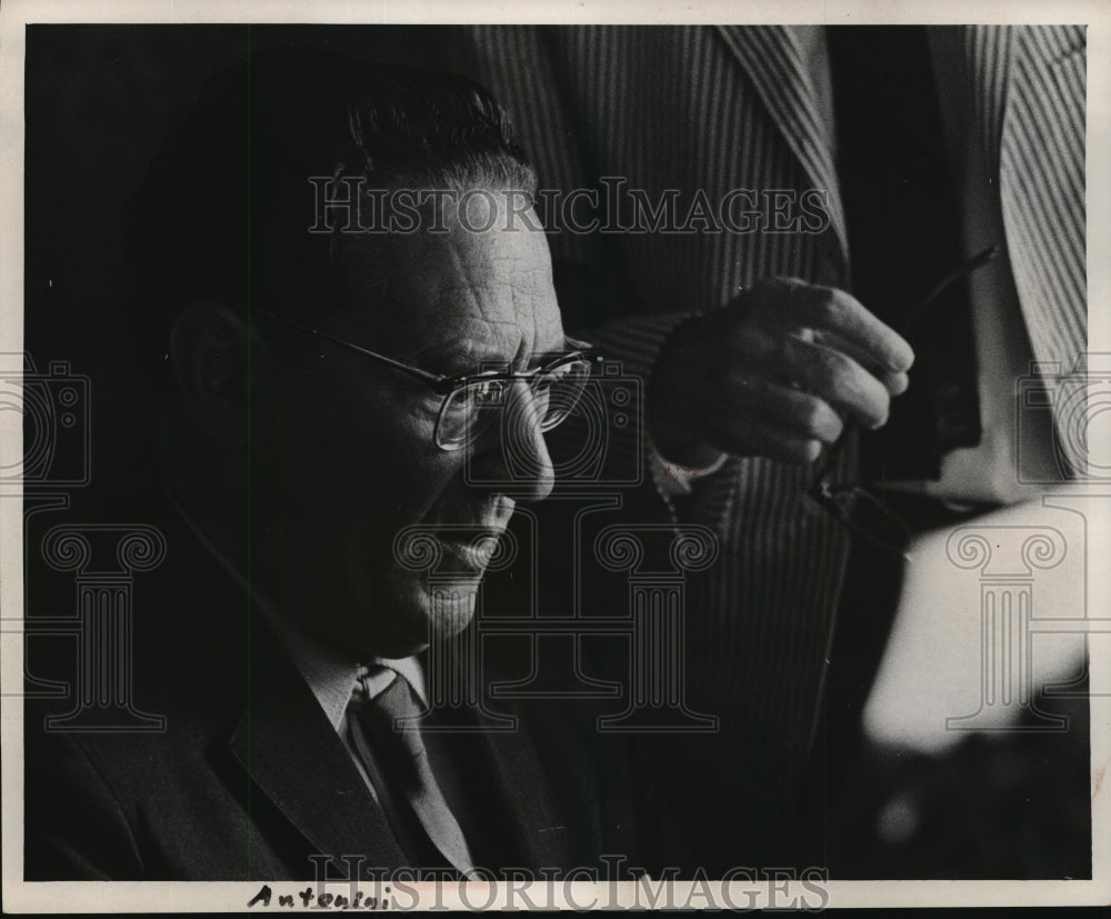 1968 Press Photo Alfredo Antonini , director of the Milwaukee Symphony Orchestra- Historic Images