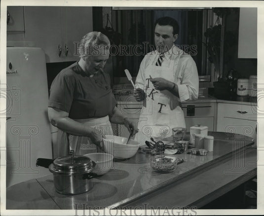 1951 Press Photo Mrs. Breta Griem and Larry Clark - mja18849