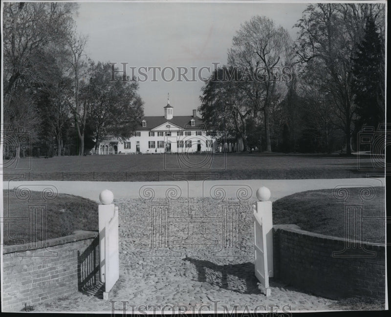 Load image into Gallery viewer, 1963 Press Photo George Washington's house in Mount Vernon - mja18978
