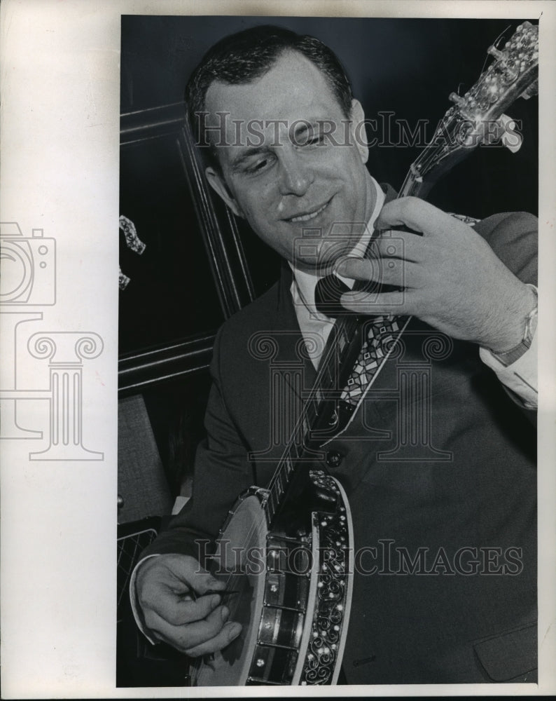 1965 Press Photo Henry Skip Wagner, Milwaukee Musician - mja19548