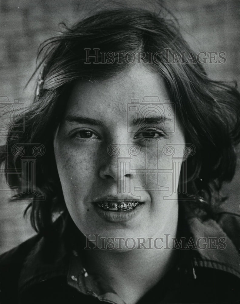 1973 Press Photo Joanne Walsh, wants to swim on varsity at Washington High Sch.- Historic Images