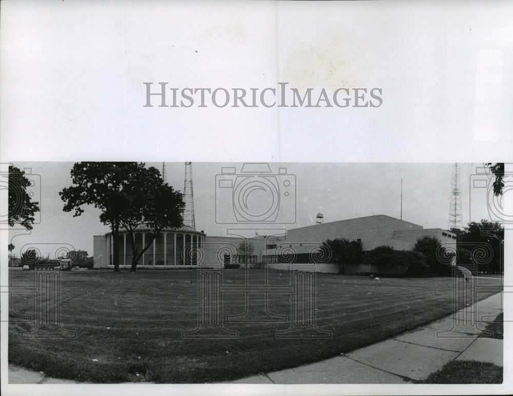 1966 Press Photo WTMJ etc Radio City Exterior- Historic Images