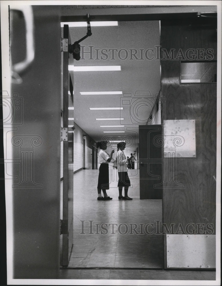 1958 Press Photo The new West Division high School - Historic Images