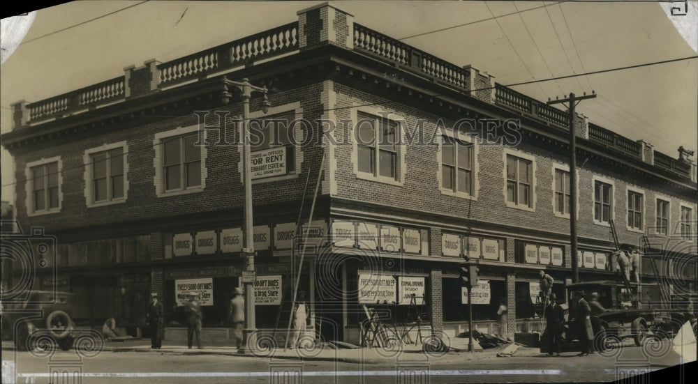 1928 Press Photo Walgreen Drug Store in West Allis, Wisconsin - Historic Images