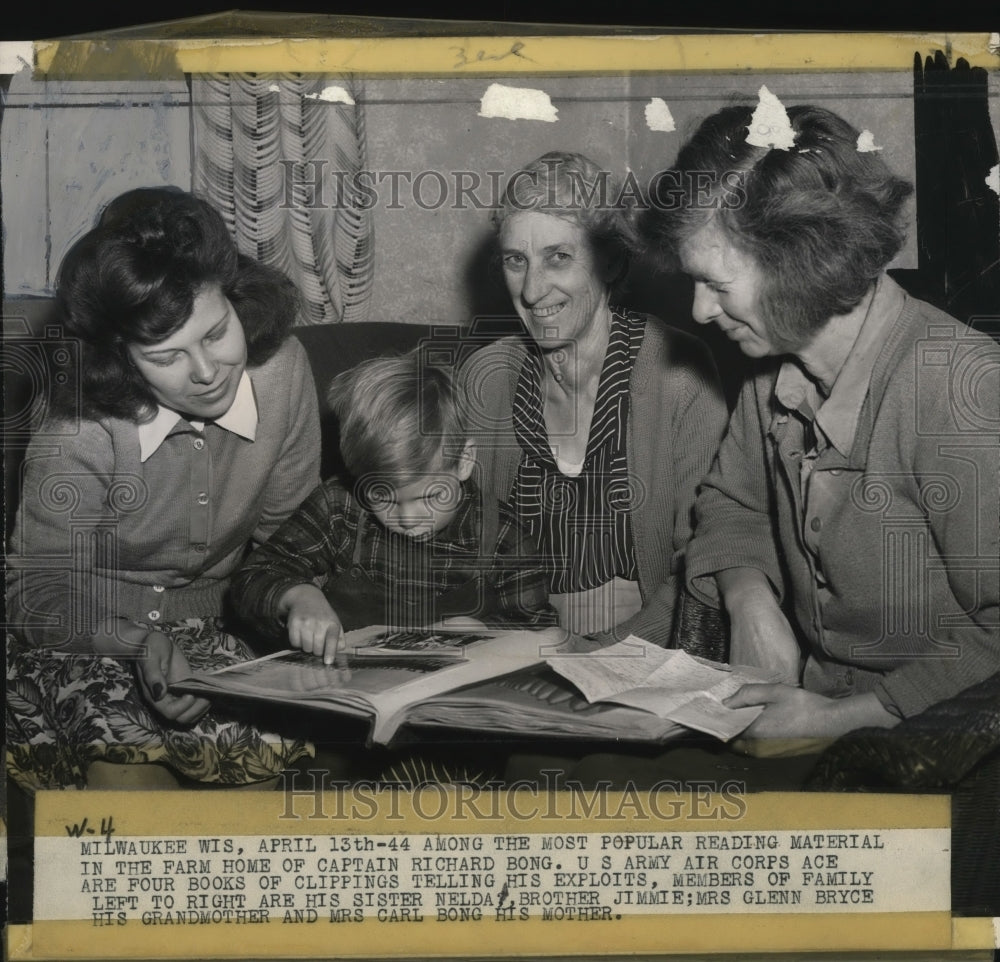 1943 Press Photo Nelda, Jimmie, Mrs. Glenn Bryce and Mrs. Carl Bong- Historic Images