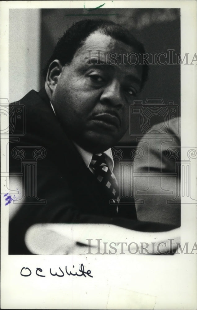 1982 Press Photo OC White, Sewage Comm., Milwaukee - mja23235