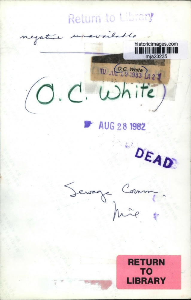 1982 Press Photo OC White, Sewage Comm., Milwaukee - mja23235