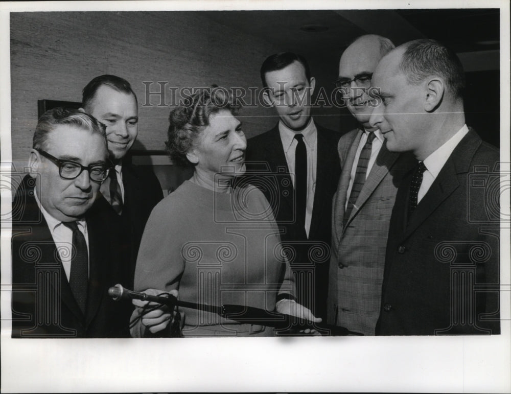 1964 Press Photo Justine Weyher Accepting a Gift at Her Retirement Party